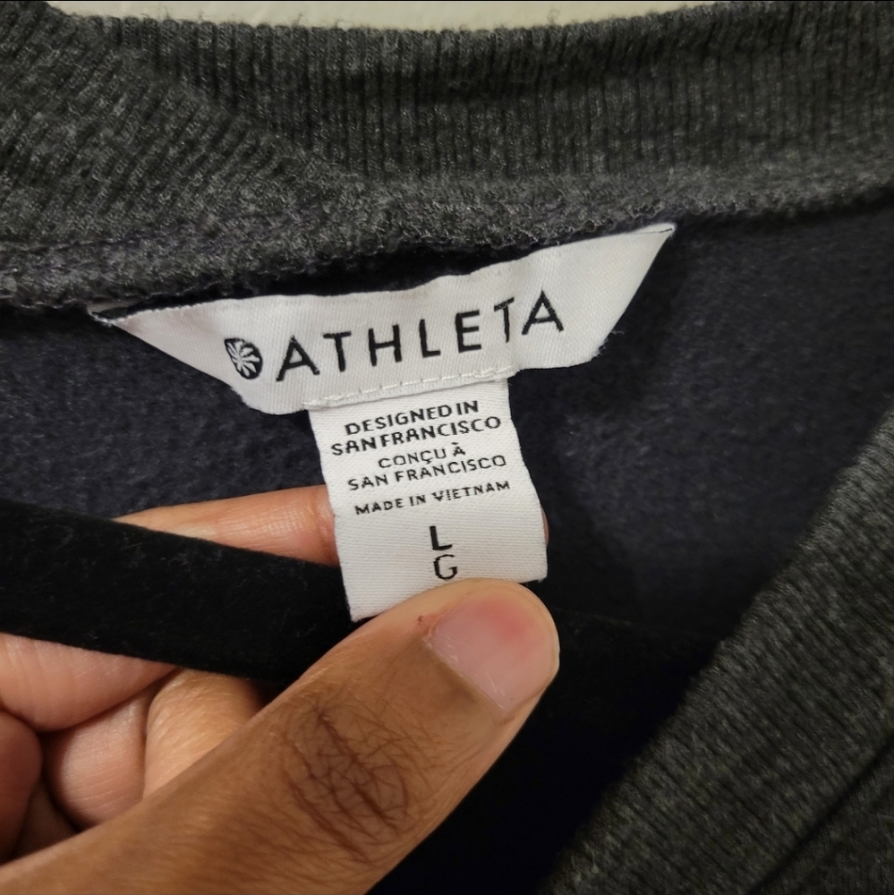Athleta Soft Coaster Charcoal Gray Luxe V-Neck Sweatshirt. Size L - Picture 9 of 12